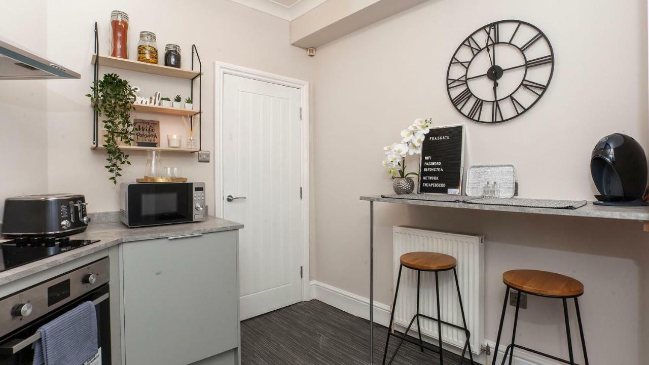 Stylish And Most Central 2 Bed -Free Parking 요크 외부 사진