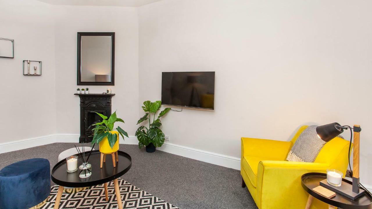 Stylish And Most Central 2 Bed -Free Parking 요크 외부 사진
